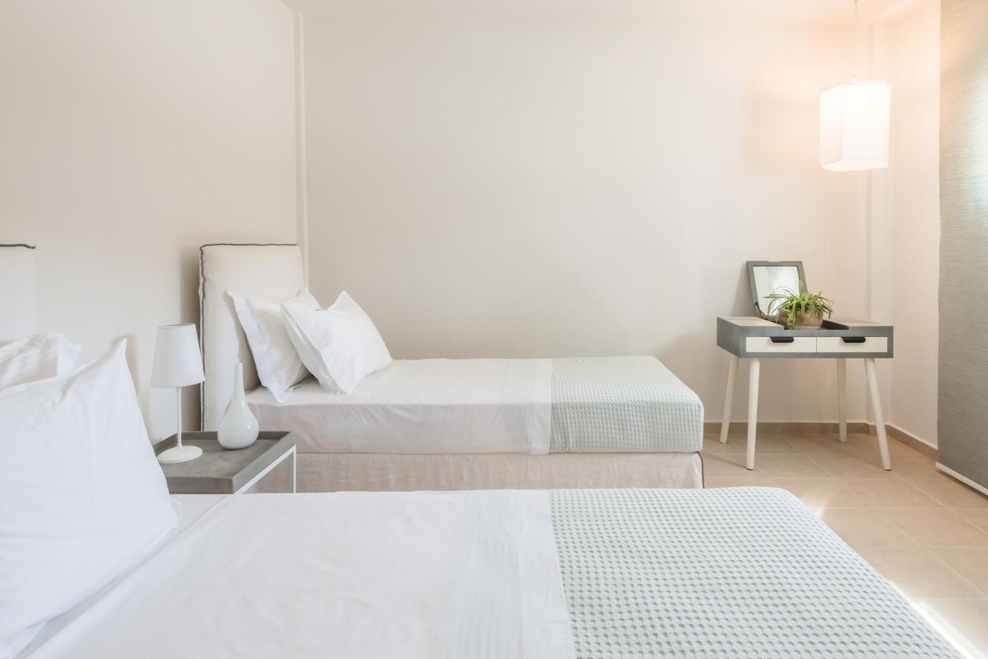 Eneos Kythnos Beach Villas-Elegant and Comfort Villas Zimmer foto